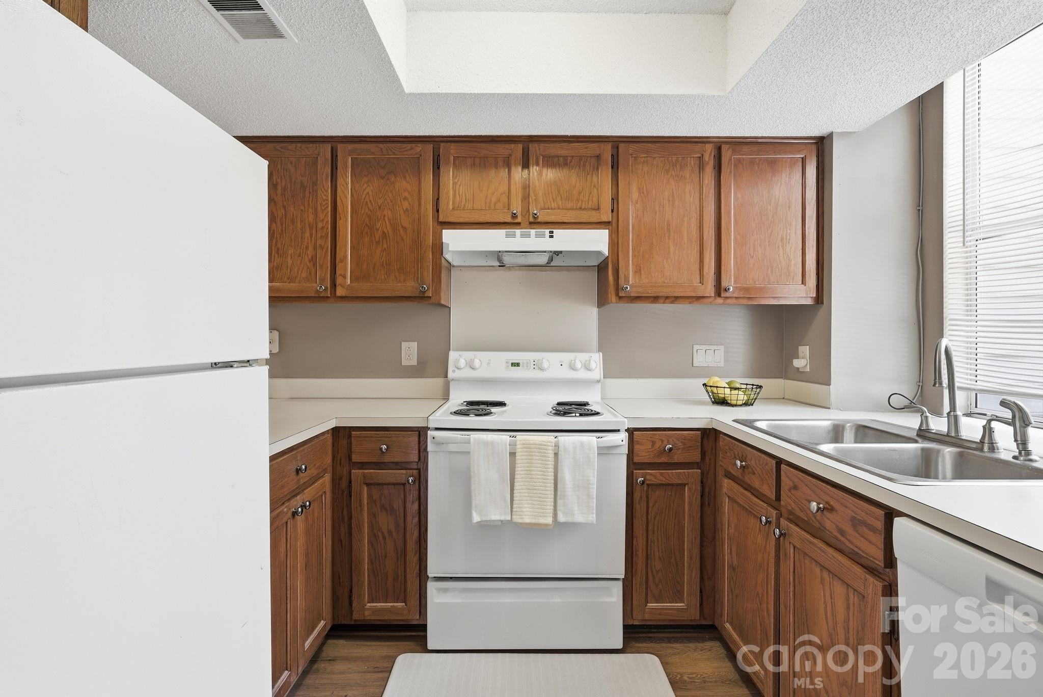 2954 Iron Gate Lane Property Photo 7