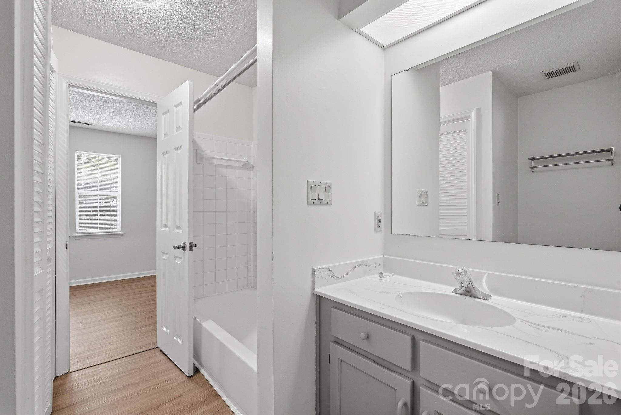 2954 Iron Gate Lane Property Photo 24
