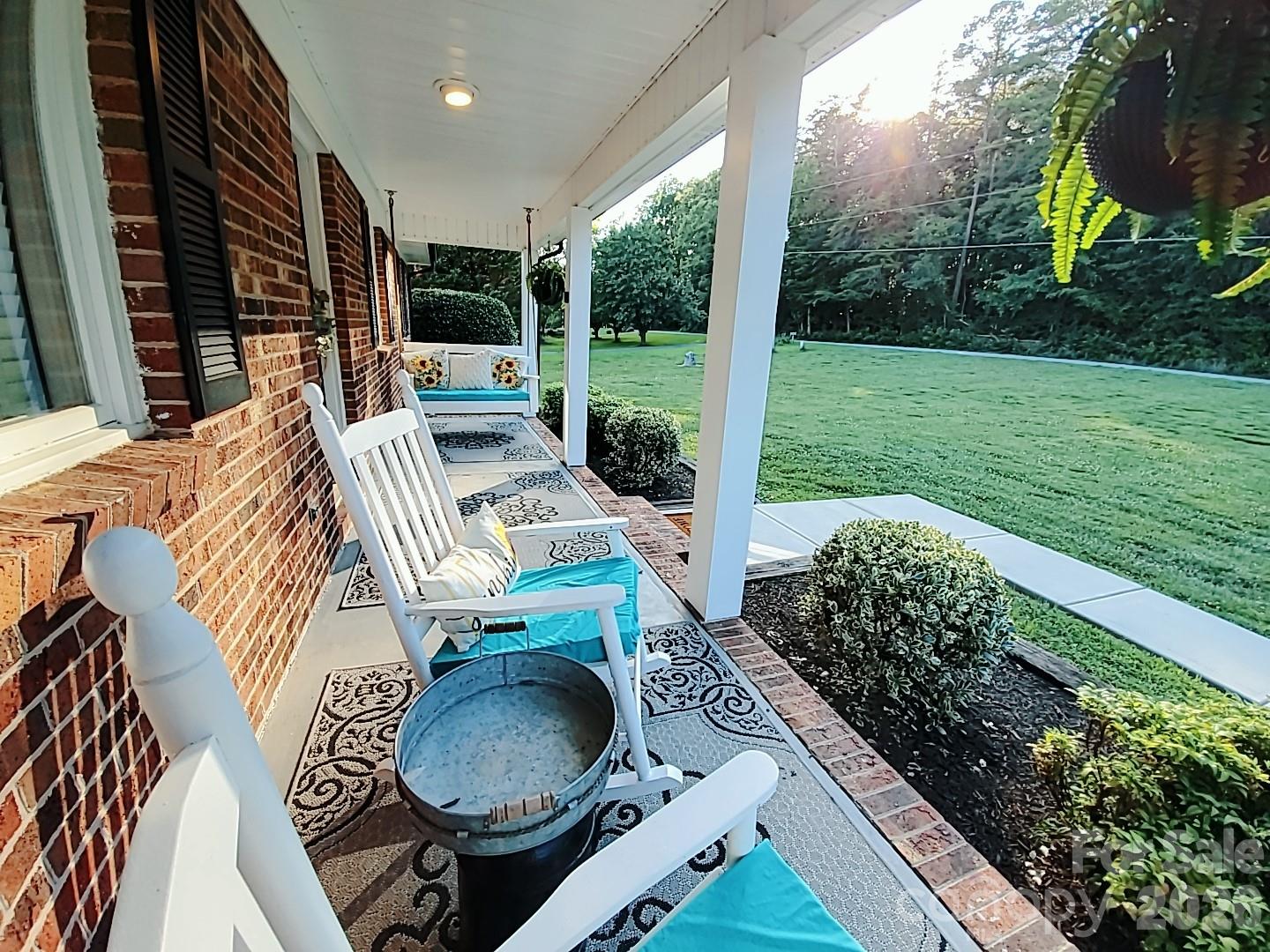 318 Rutledge Road Property Photo 4