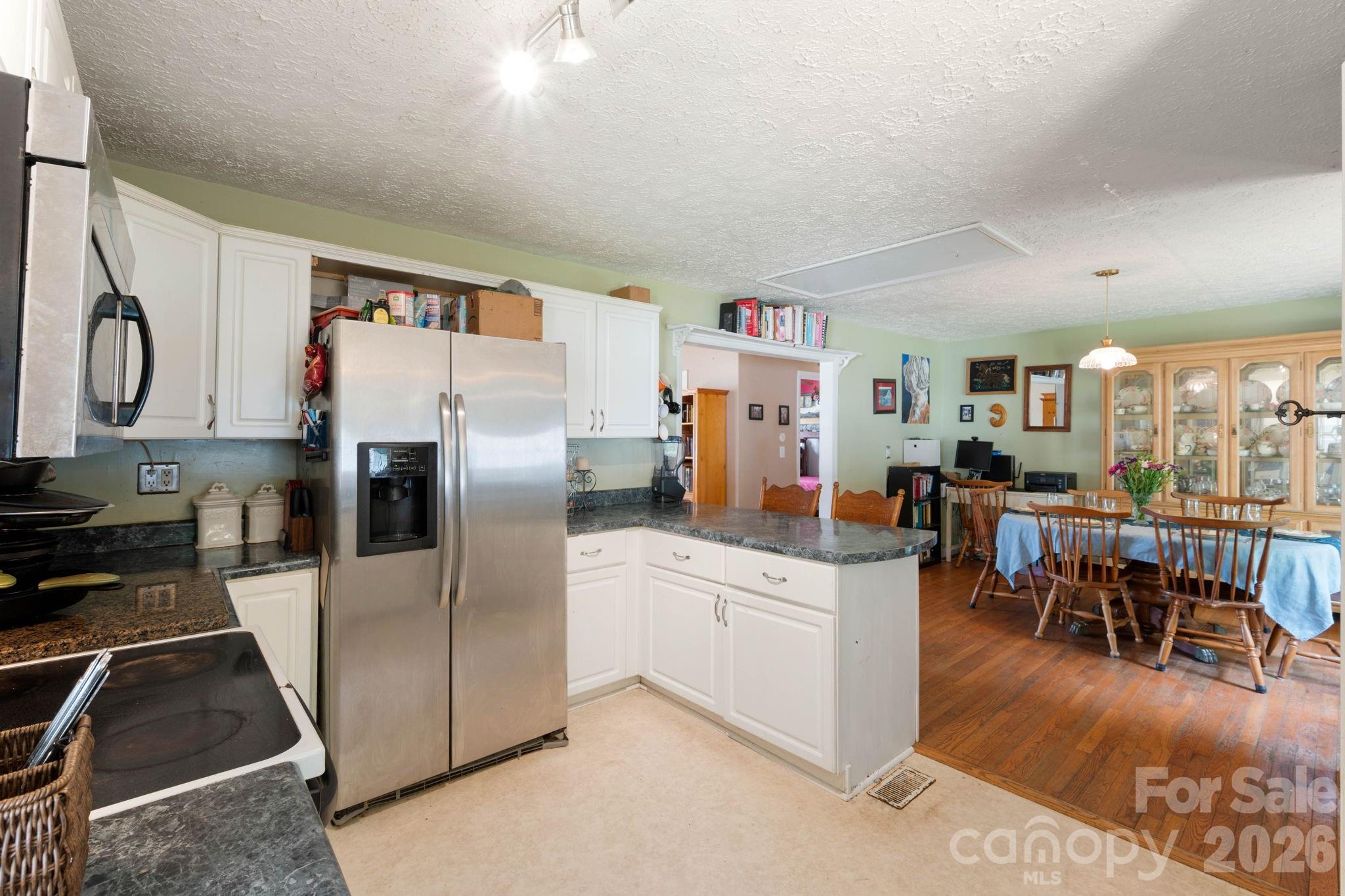 203 Kenwood Drive Property Photo 10