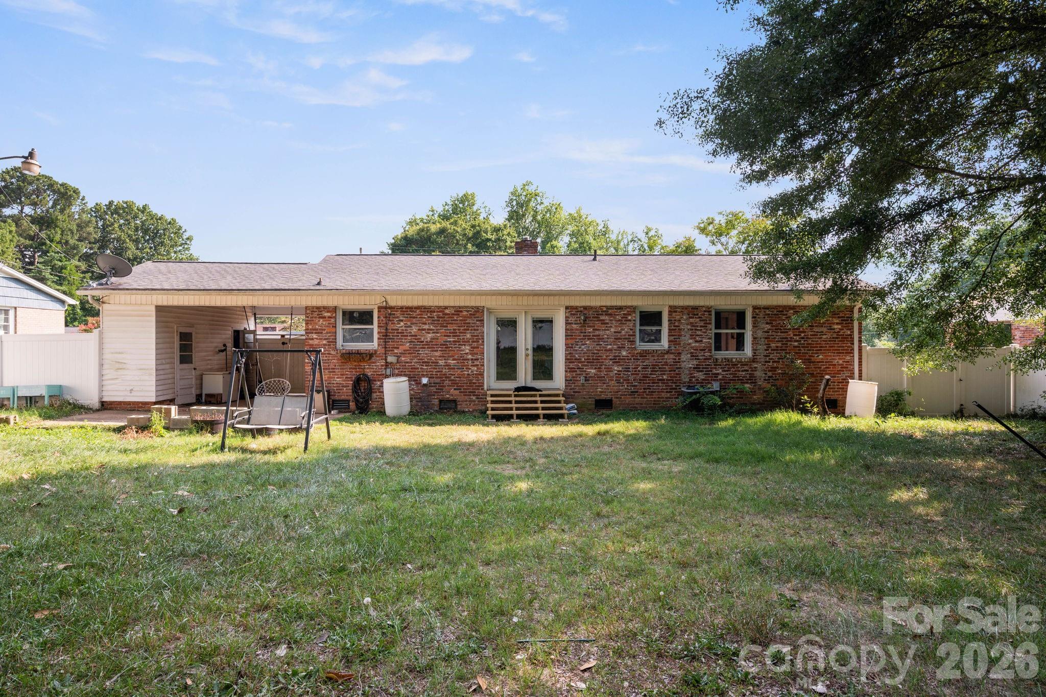 203 Kenwood Drive Property Photo 27