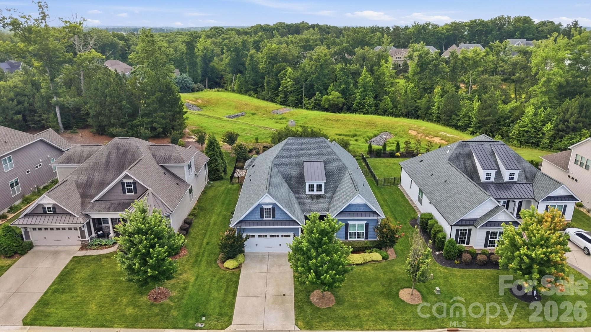 3029 Bronwood Place Property Photo 1