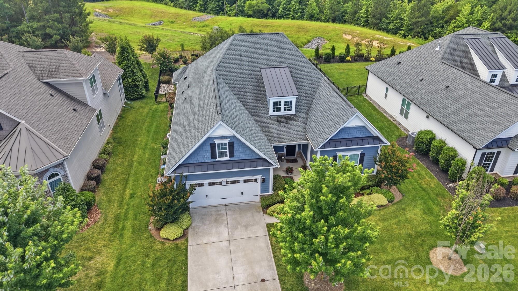 3029 Bronwood Place Property Photo 2