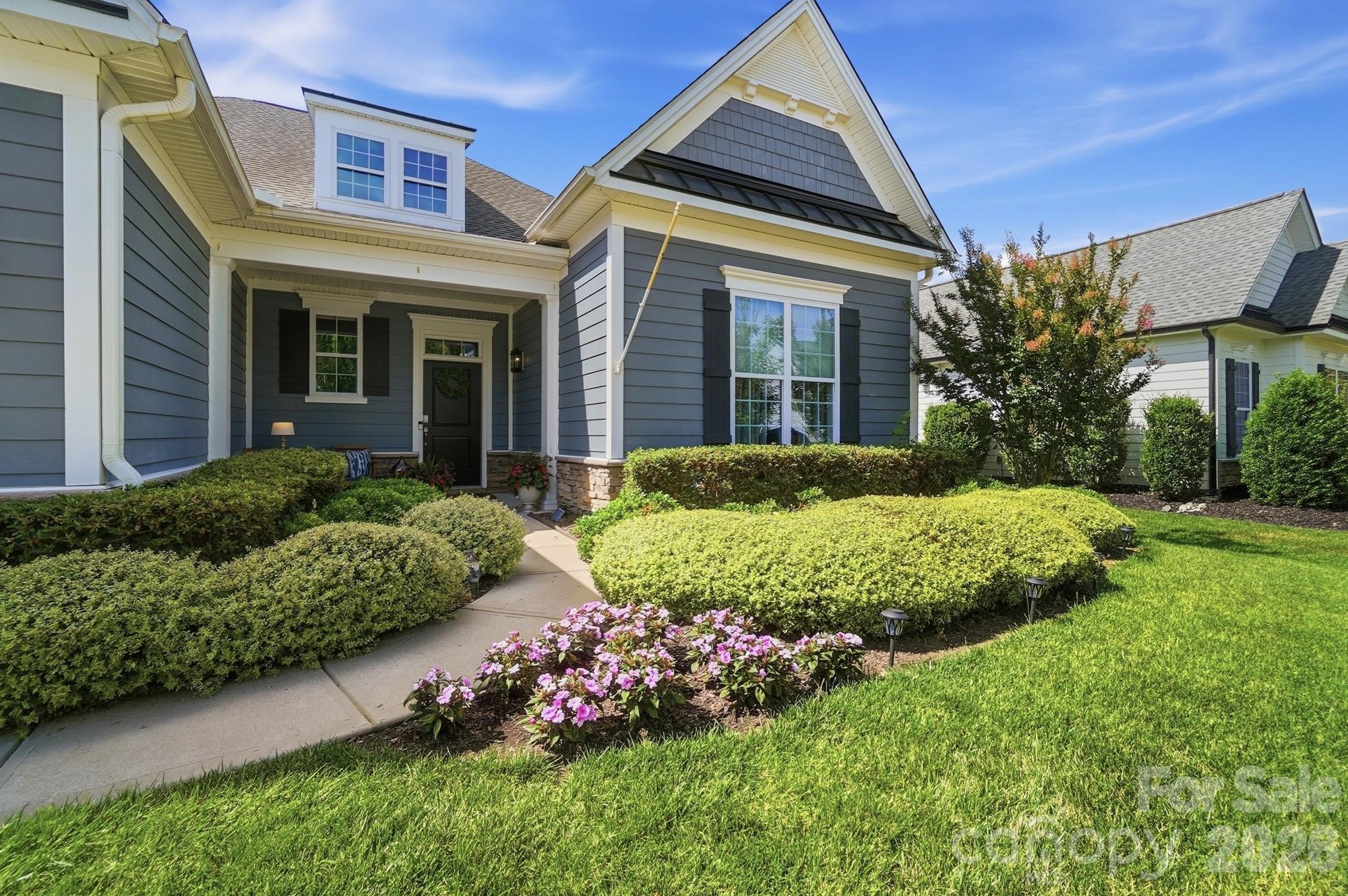 3029 Bronwood Place Property Photo 4