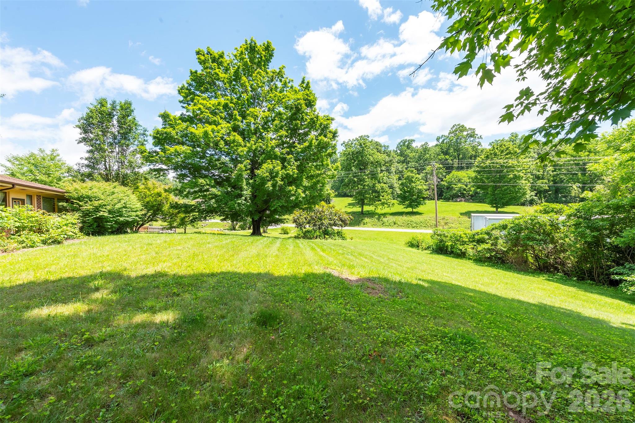 637 Fisher Lane Property Photo 7