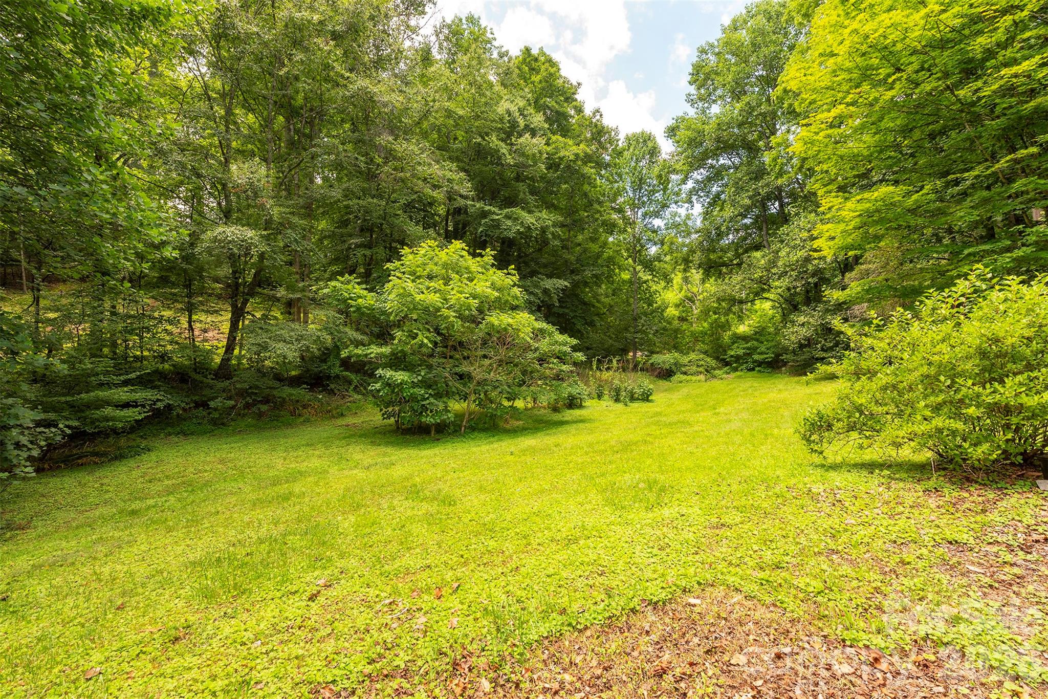 637 Fisher Lane Property Photo 8