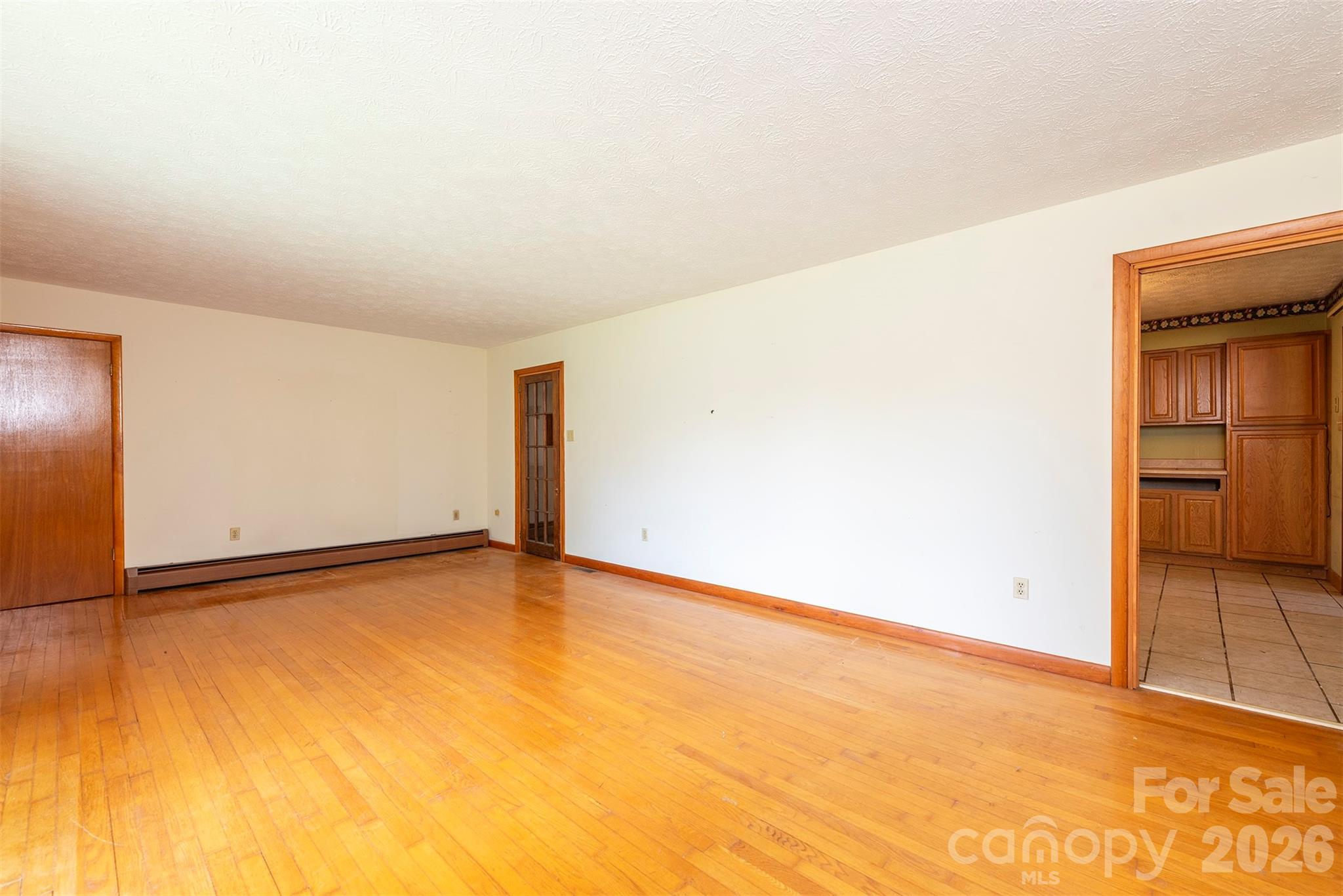 637 Fisher Lane Property Photo 11