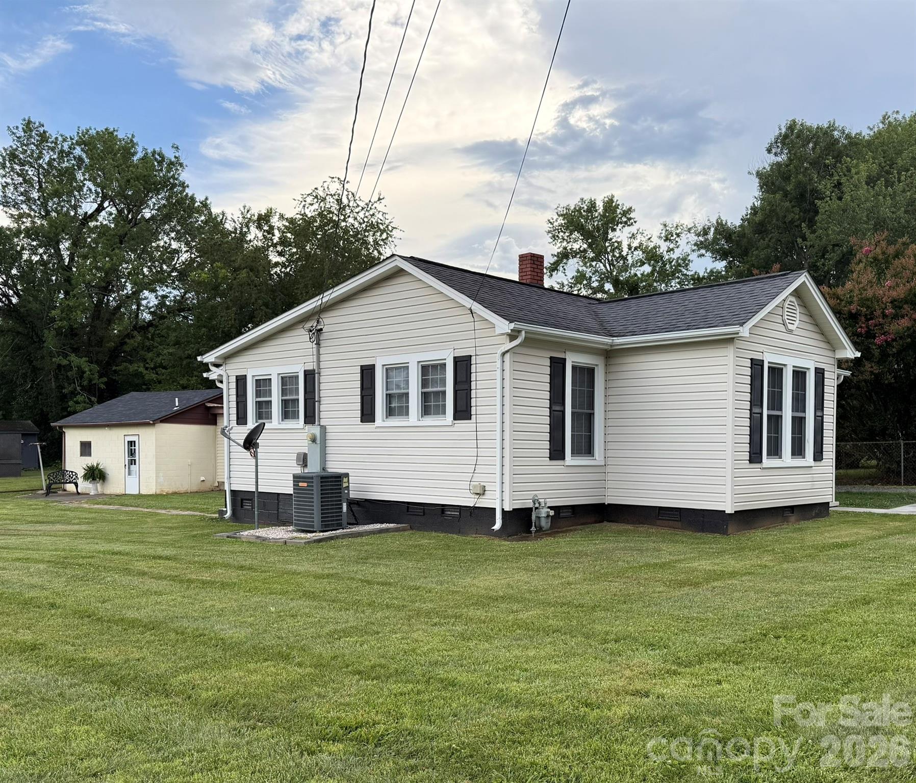 108 Fletcher Street Property Photo 3