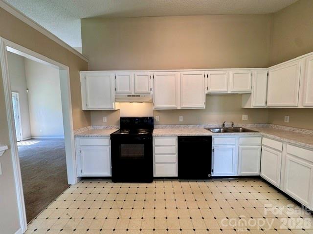 8029 Glencannon Drive Property Photo 6