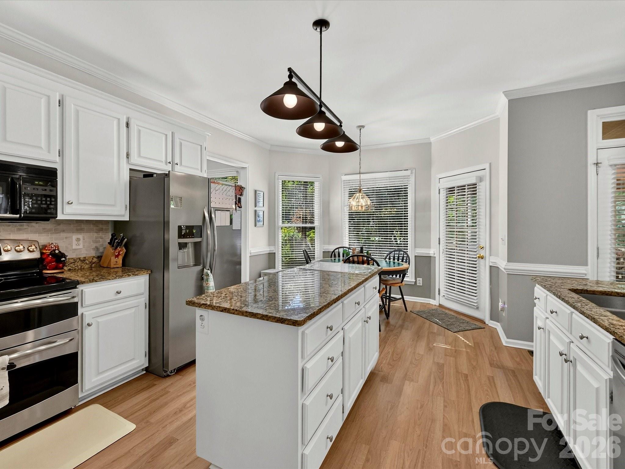 4411 Poplar Grove Drive Property Photo 17