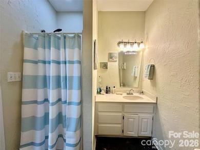 1093 Fairfield Drive Property Photo 18