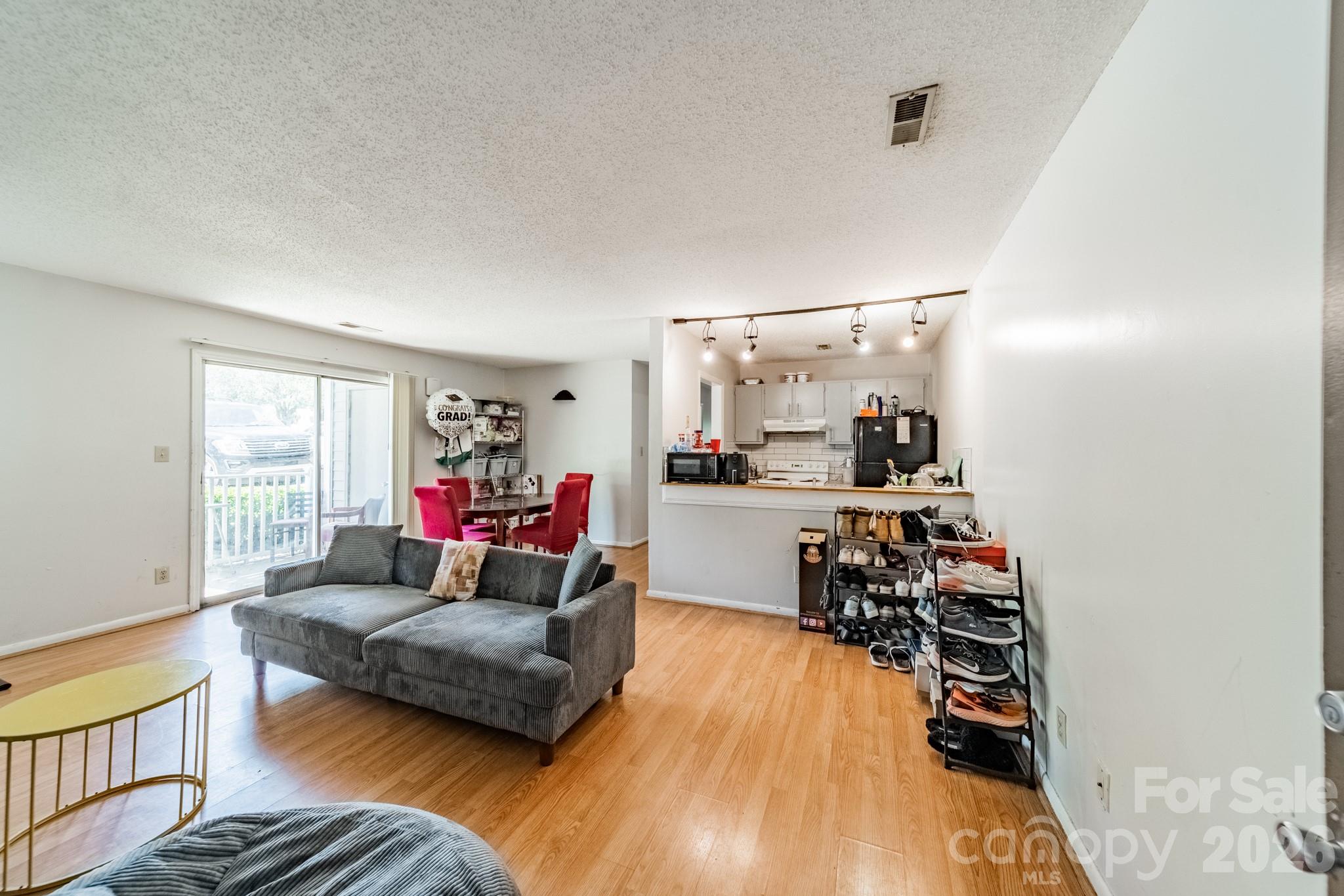 9519 University Terrace Drive A Property Photo 15