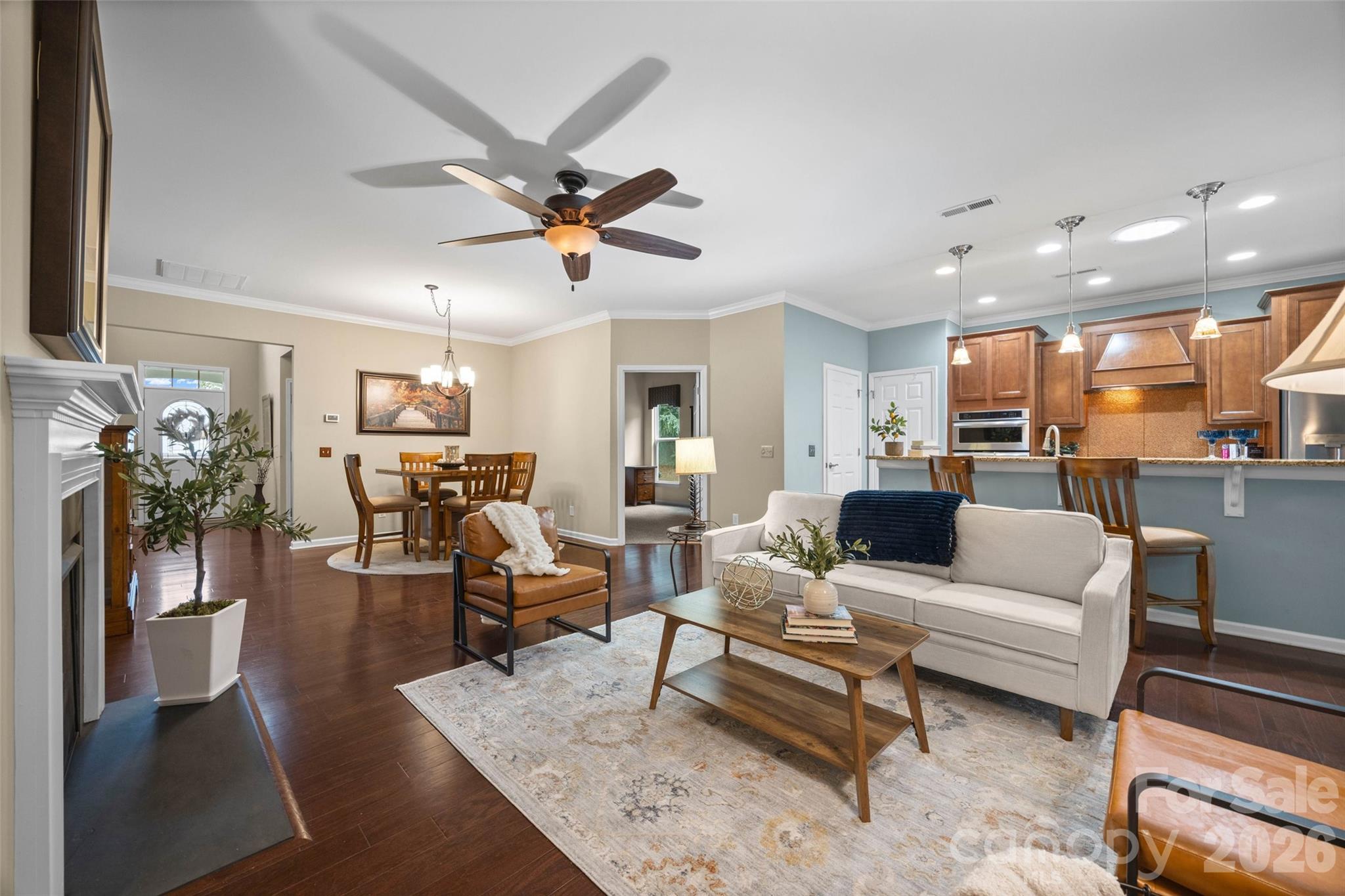 1044 Orchid Lane Property Photo 10