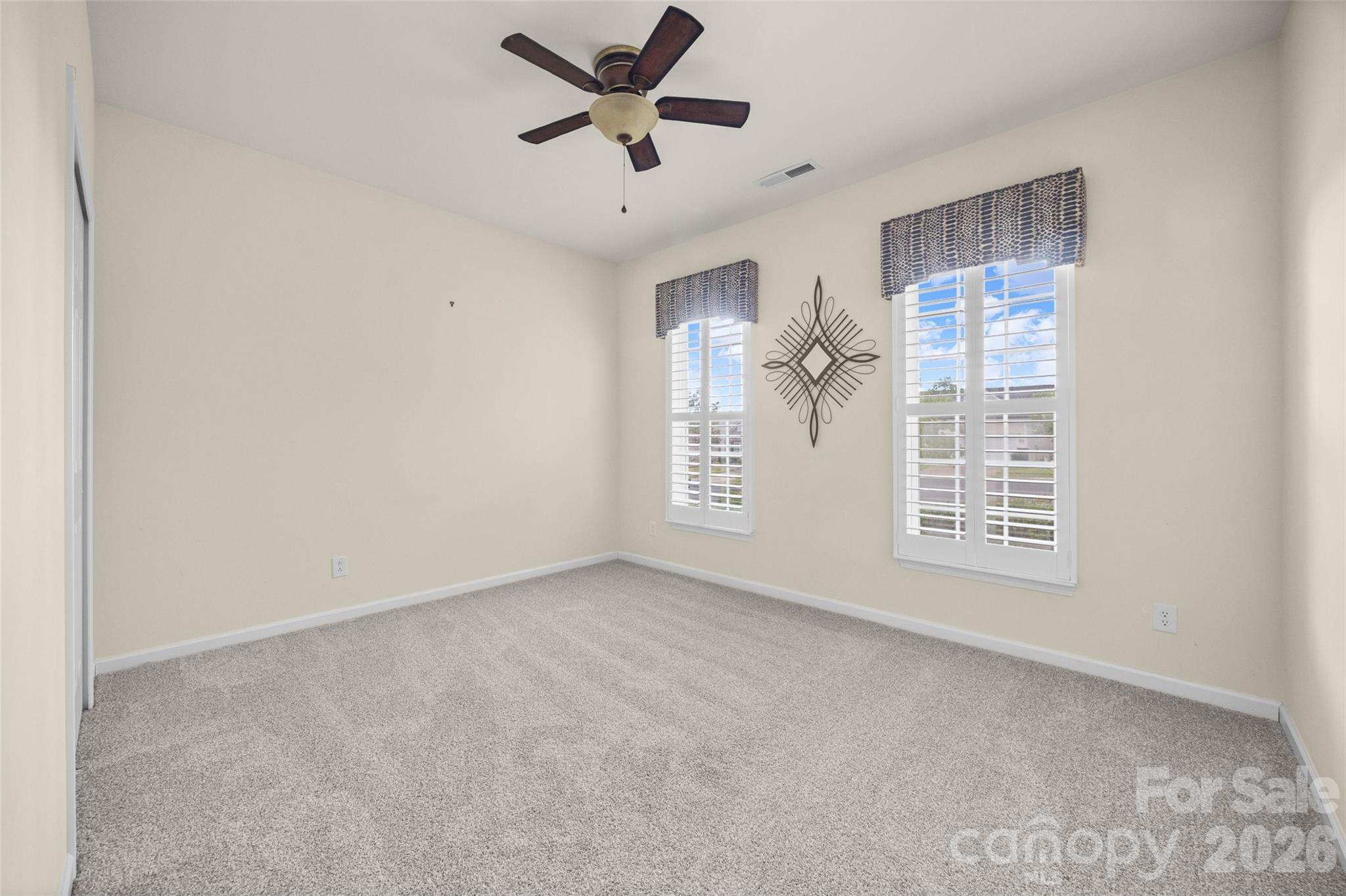 1044 Orchid Lane Property Photo 21