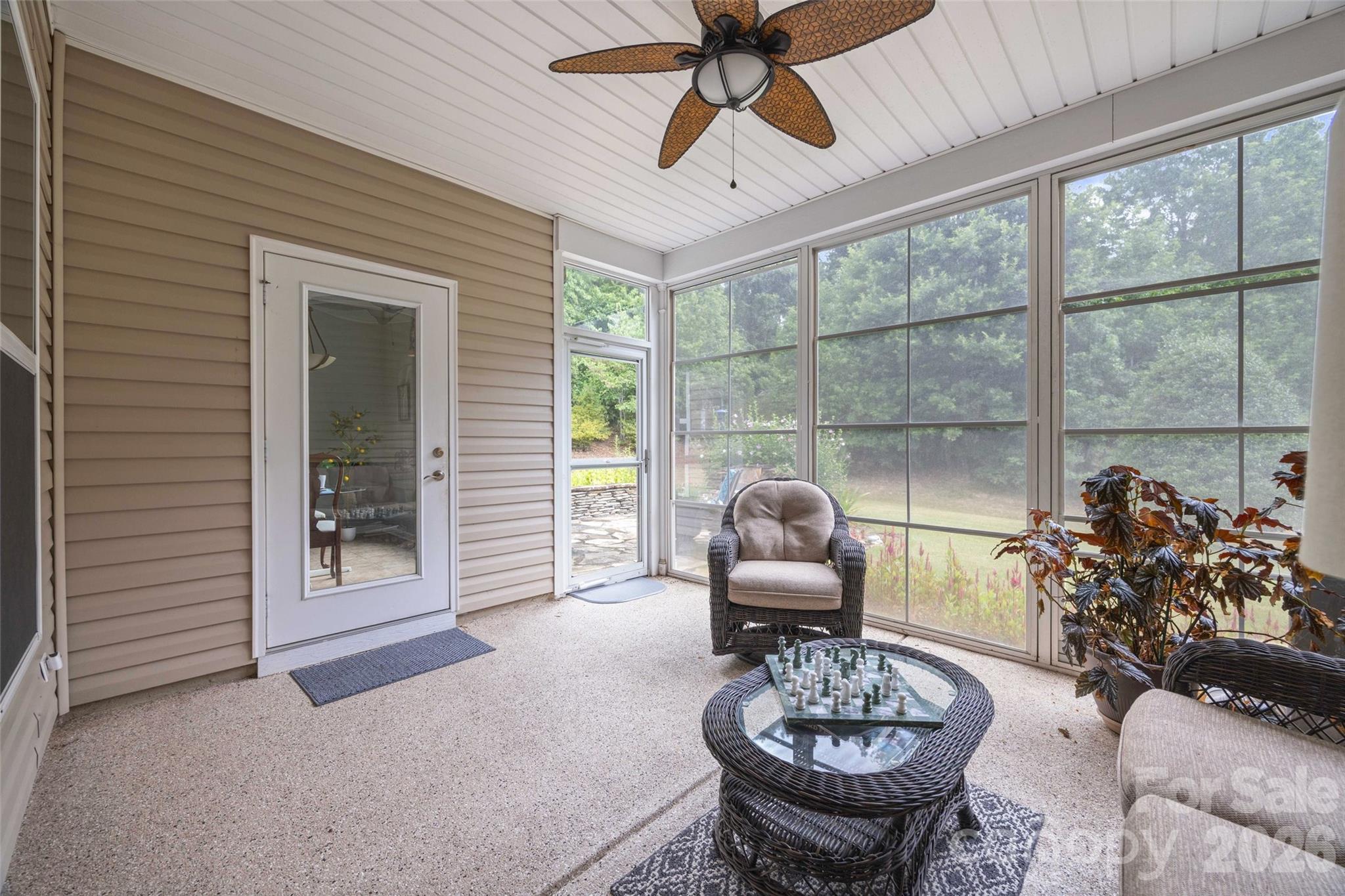 1044 Orchid Lane Property Photo 24