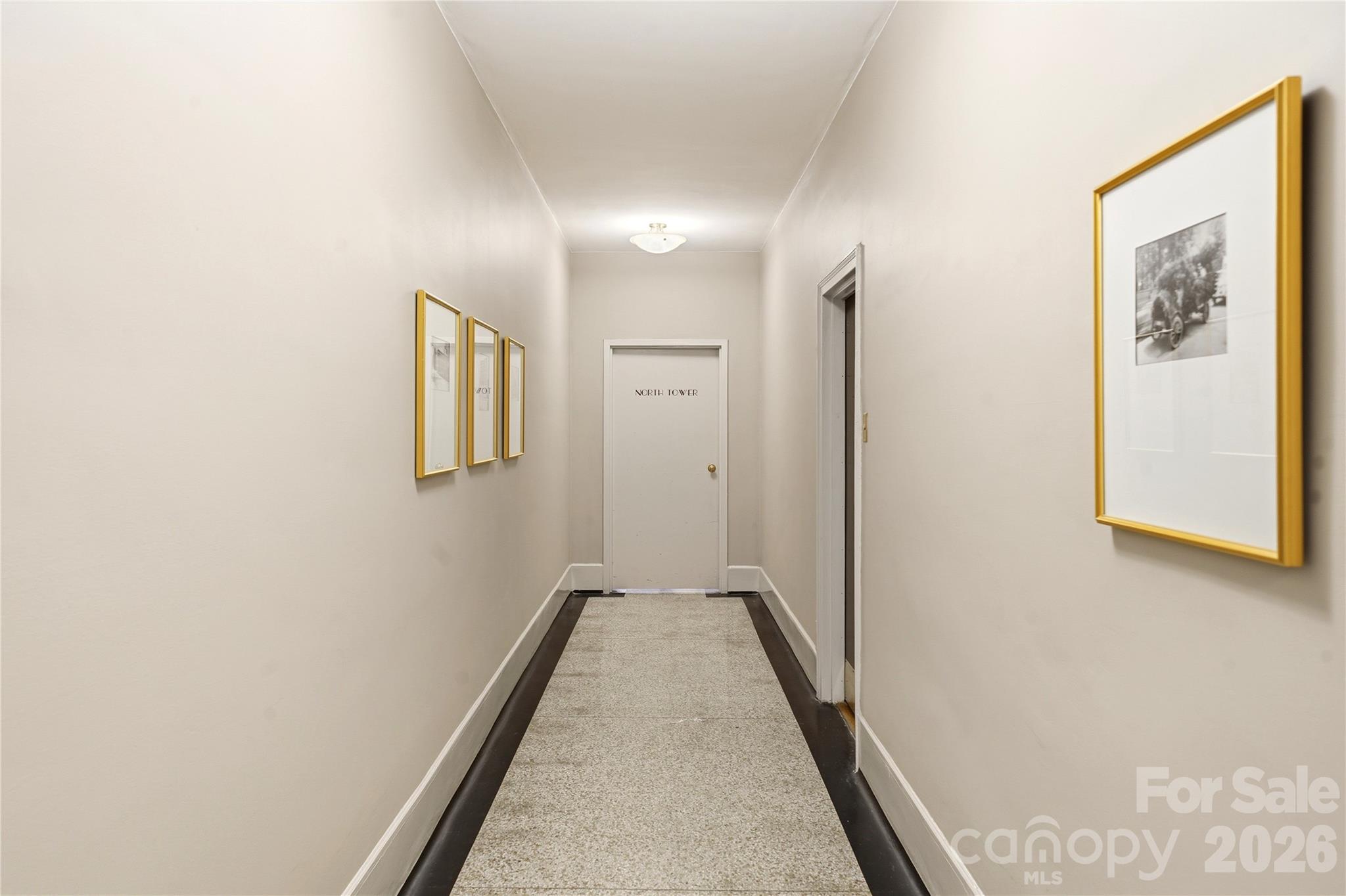 301 W 10th Street 506 Property Photo 35