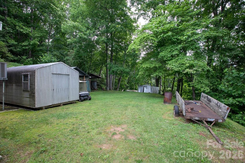 106 Flora Lina Drive Property Photo 16
