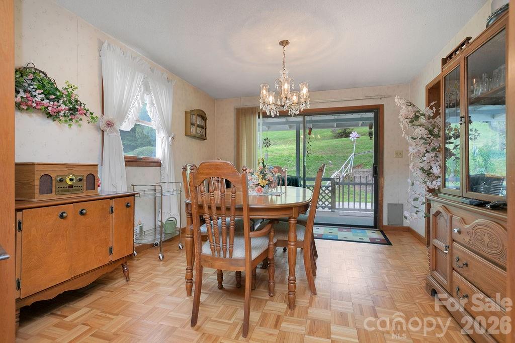 106 Flora Lina Drive Property Photo 22