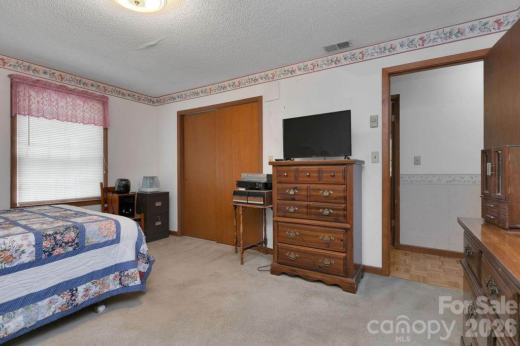 106 Flora Lina Drive Property Photo 32