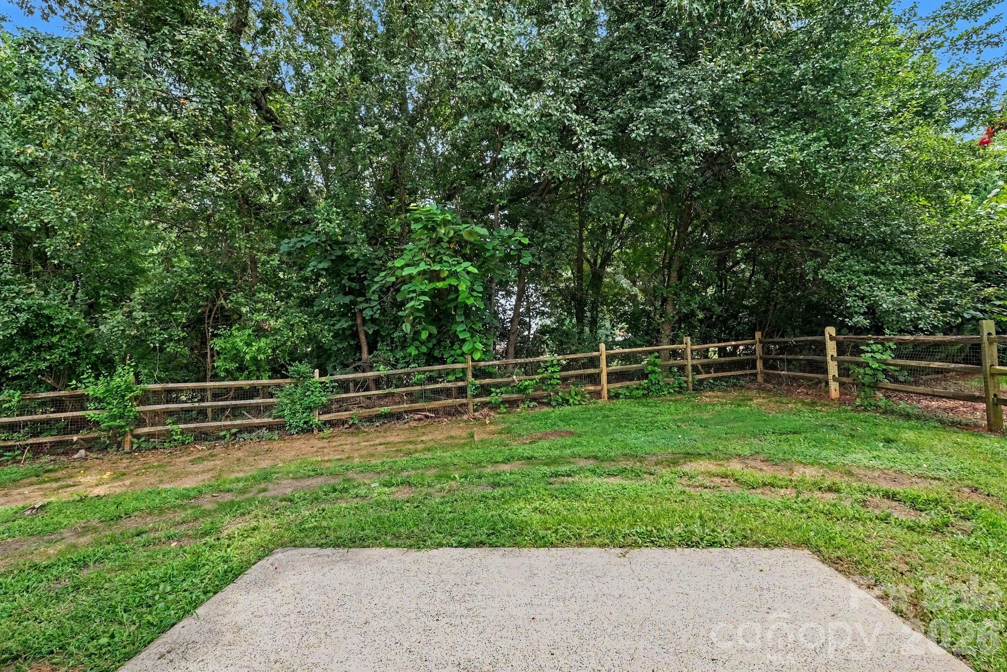 8401 Redstone View Drive Property Photo 20