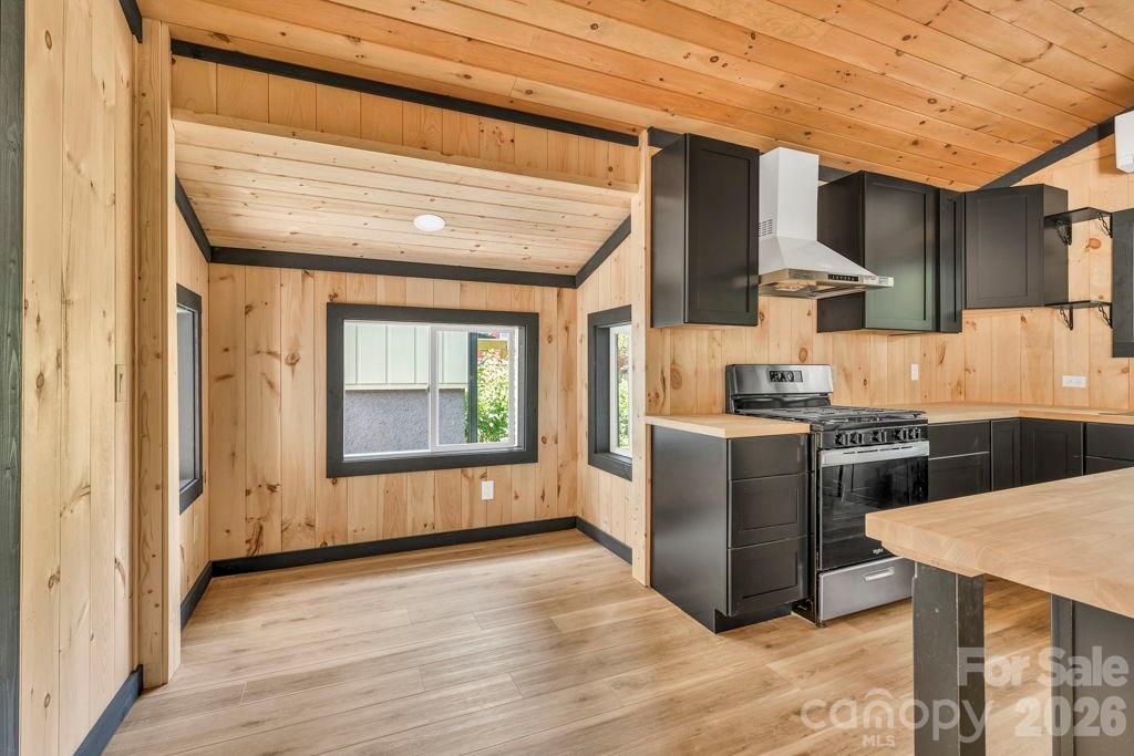 209 Meadow Loop Property Photo 16