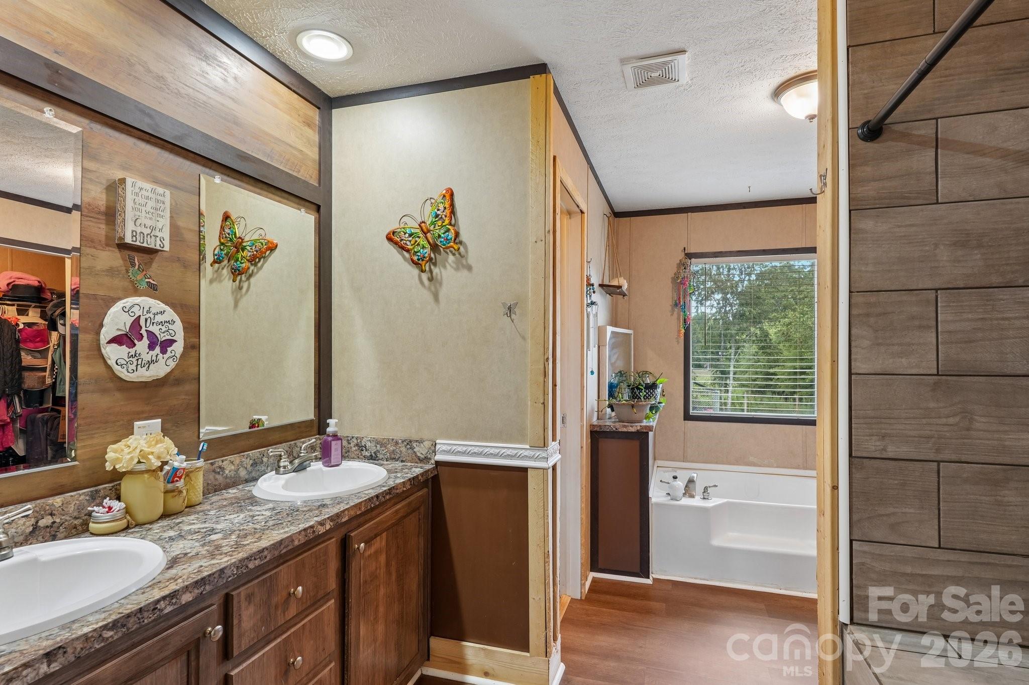 3443 Meldonna Drive Property Photo 37