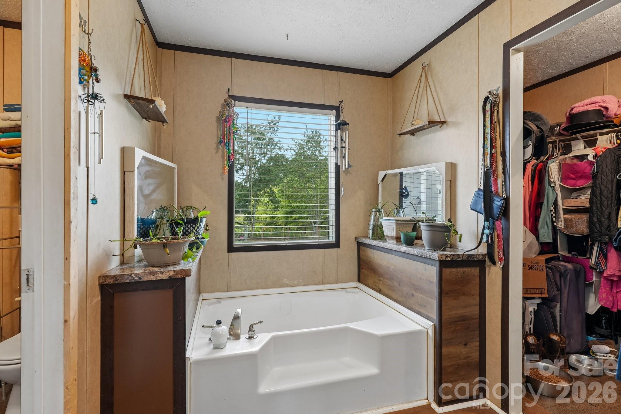 3443 Meldonna Drive Property Photo 39