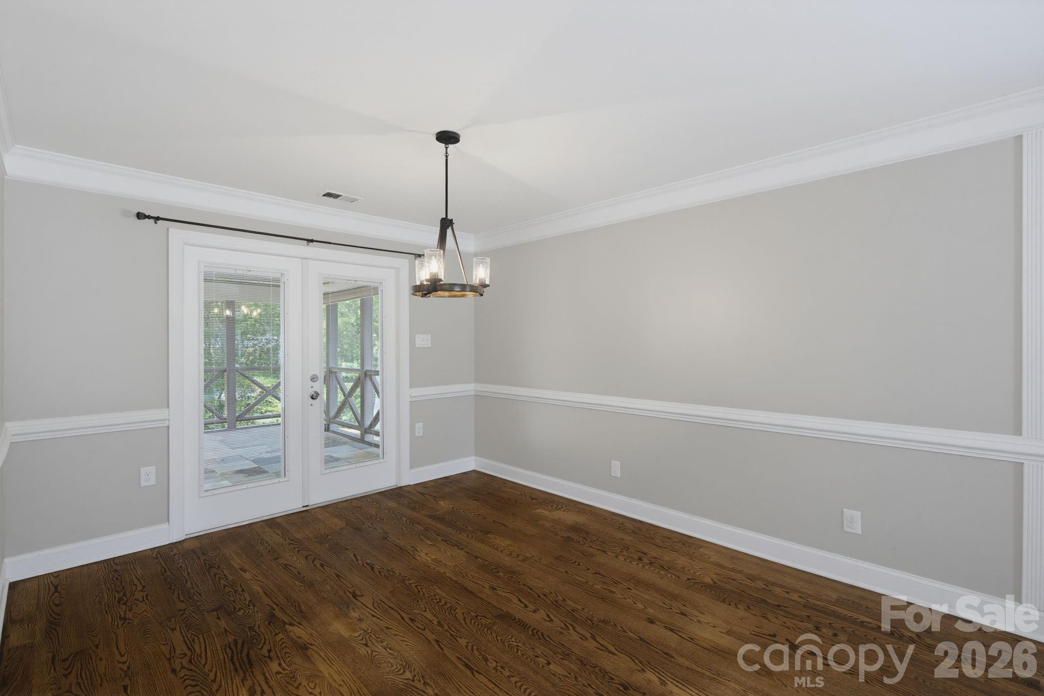 6632 Elmstone Drive Property Photo 7