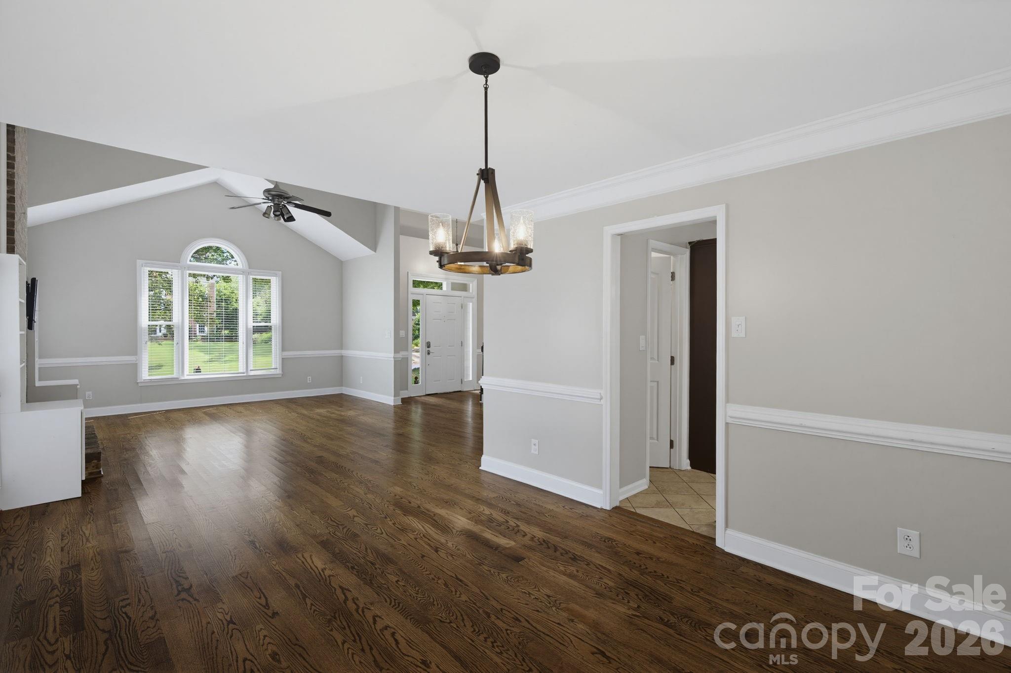 6632 Elmstone Drive Property Photo 8