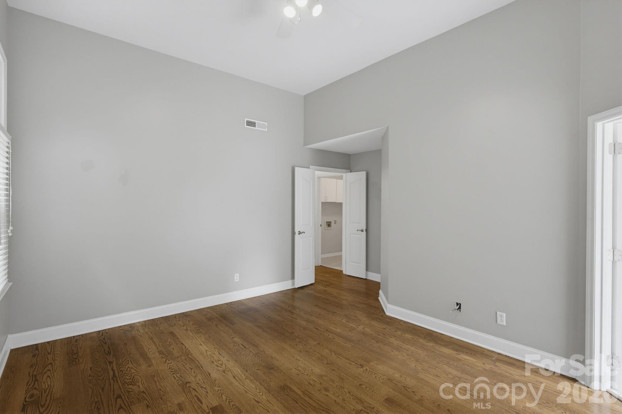 6632 Elmstone Drive Property Photo 14