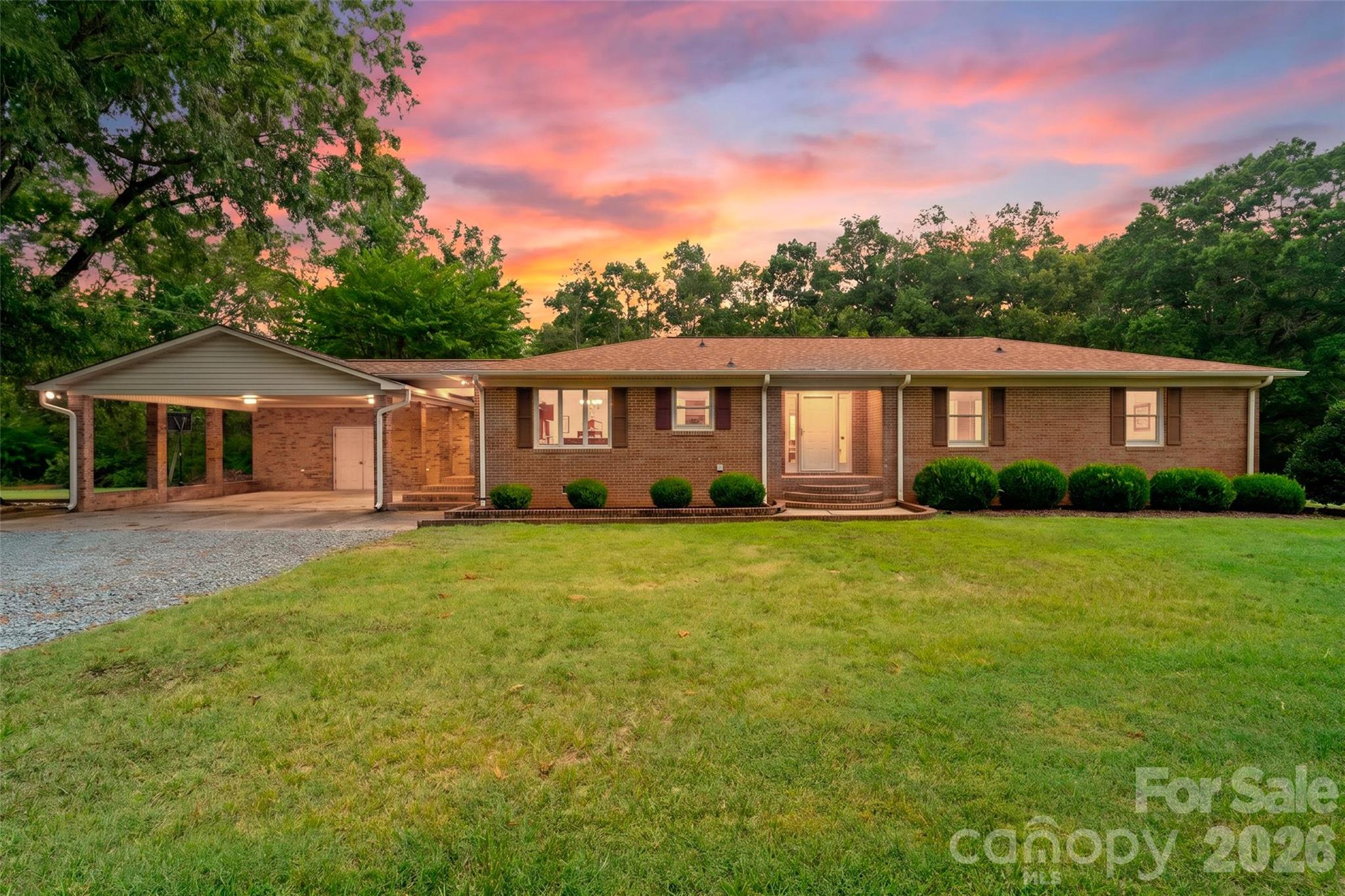 1515 Hasty Road Property Photo 2