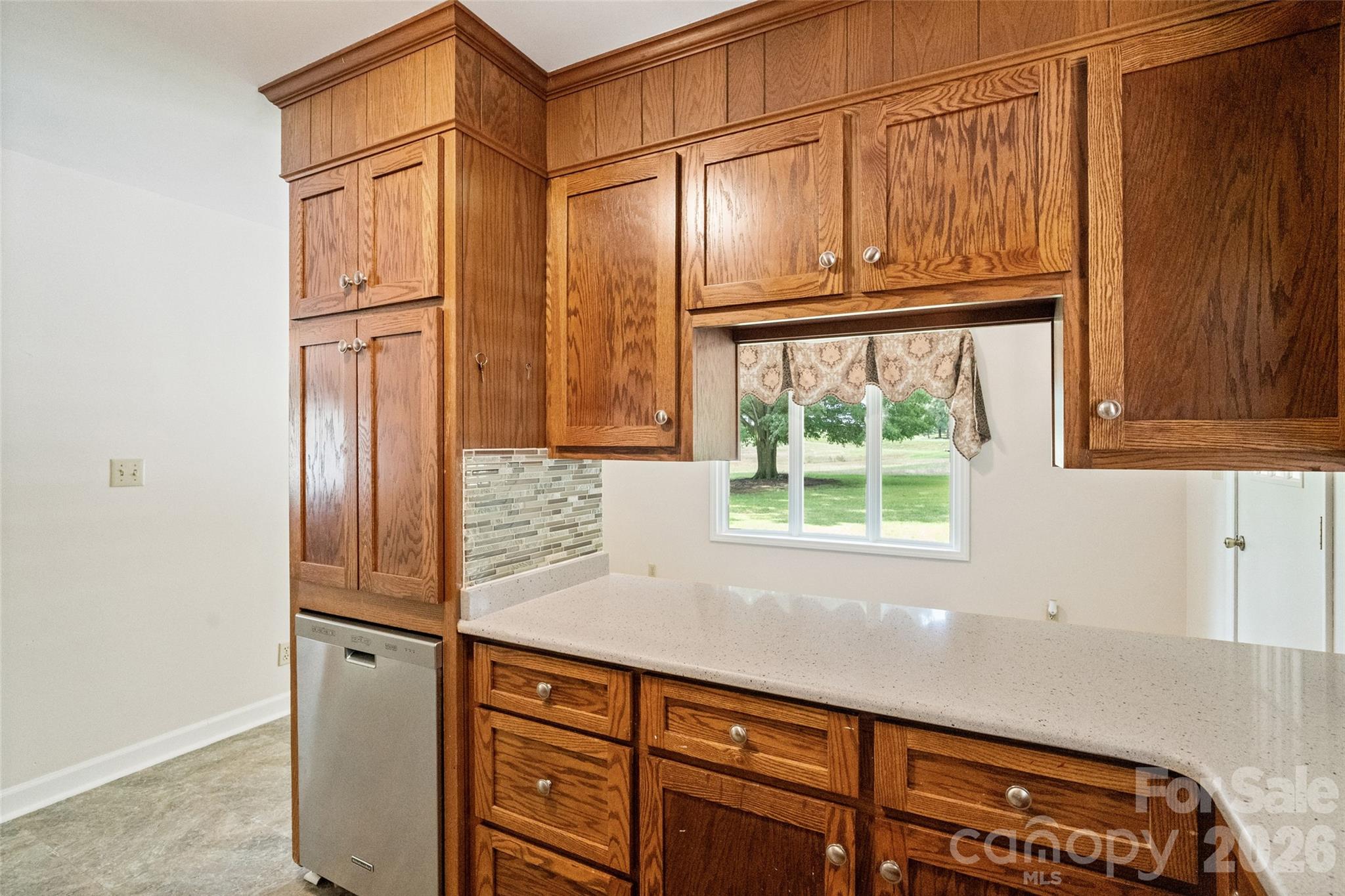 1515 Hasty Road Property Photo 8