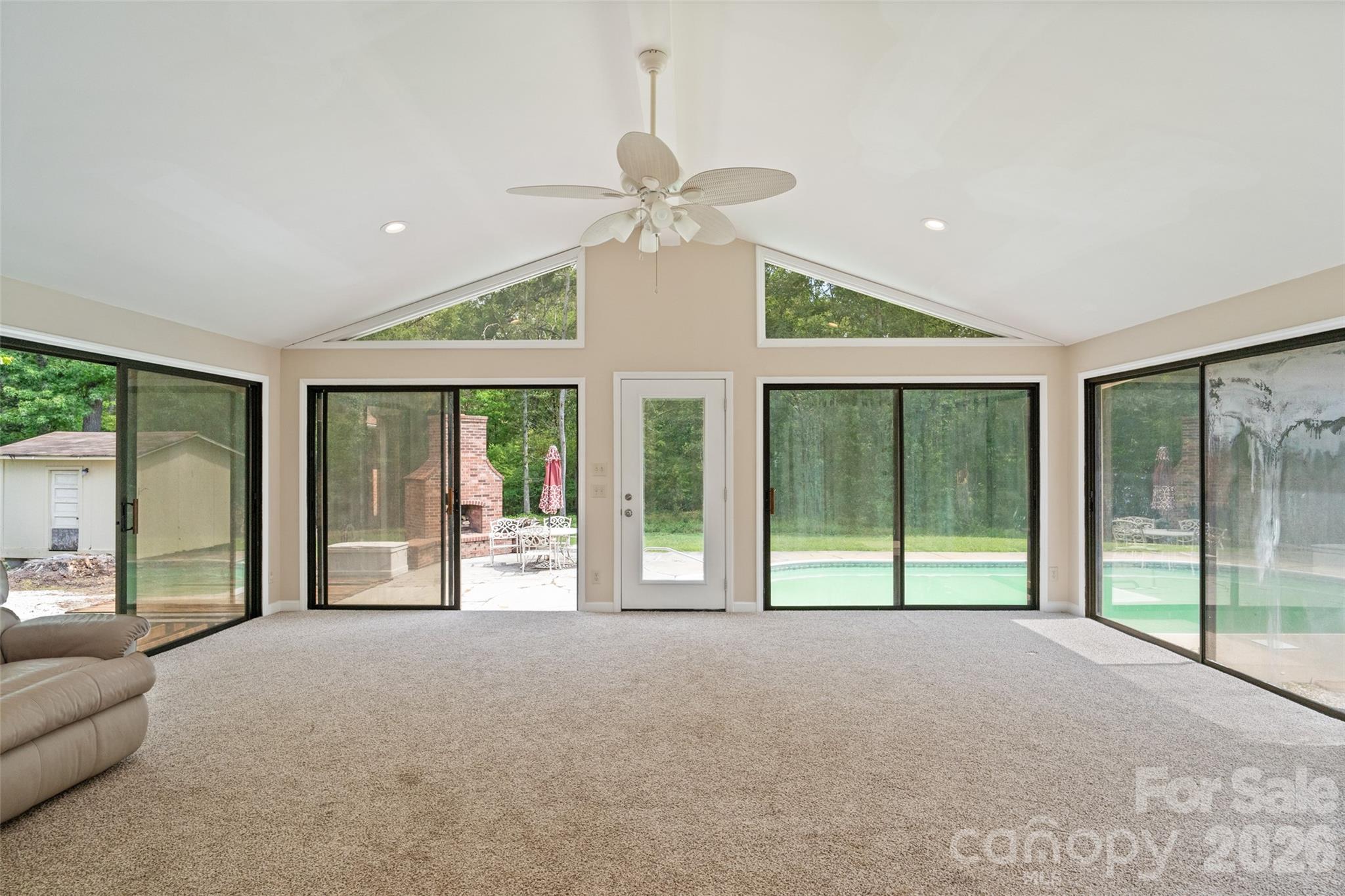 1515 Hasty Road Property Photo 10
