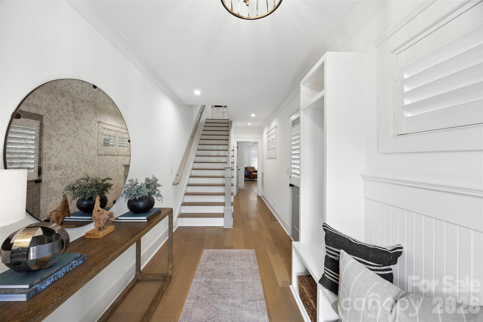 512 Living Way Property Photo 3