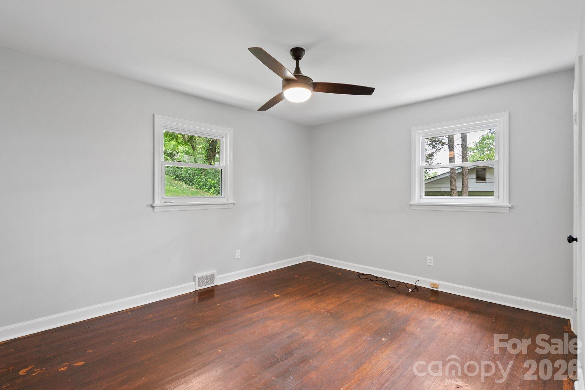 11 Von Ruck Court Property Photo 16