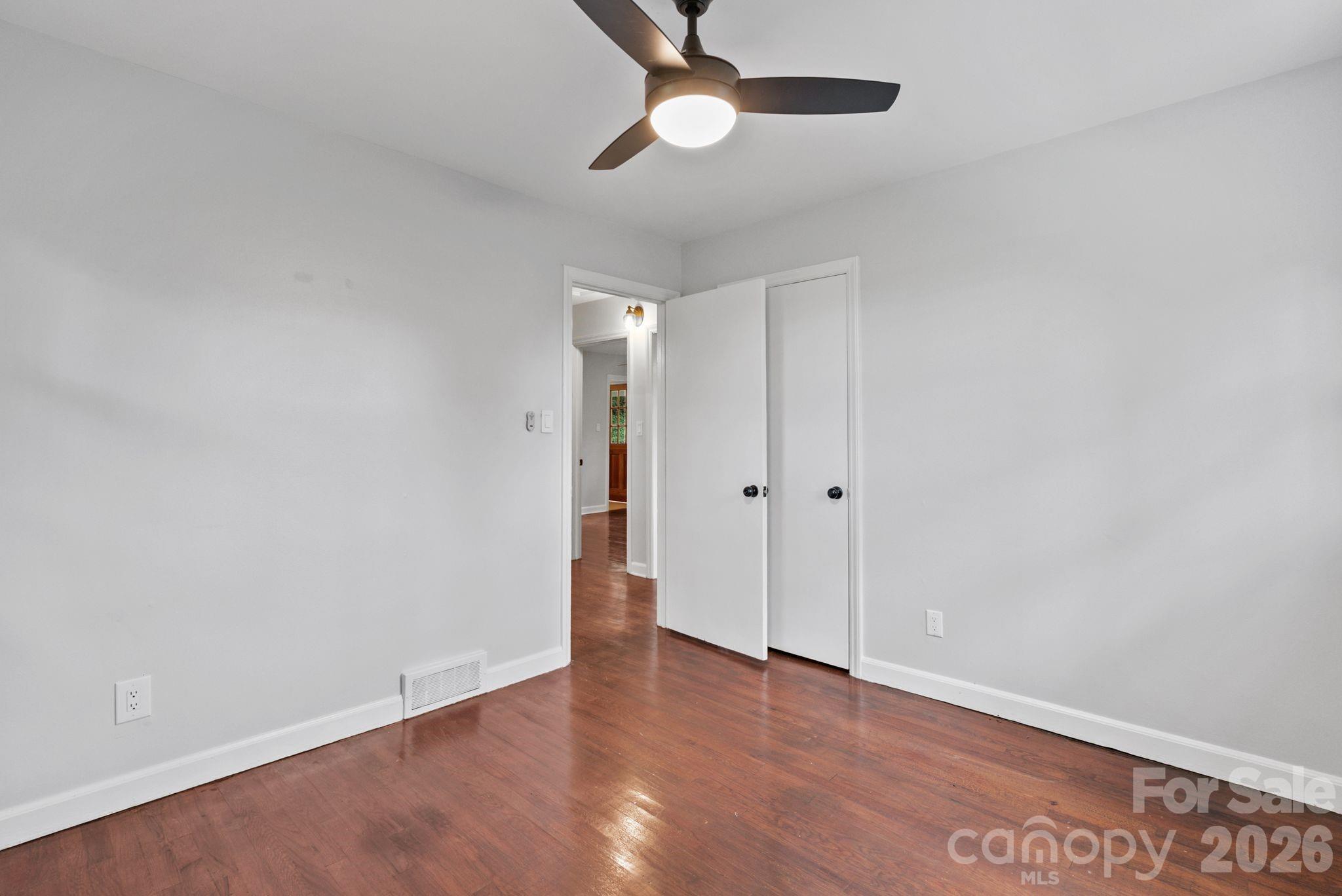 11 Von Ruck Court Property Photo 19