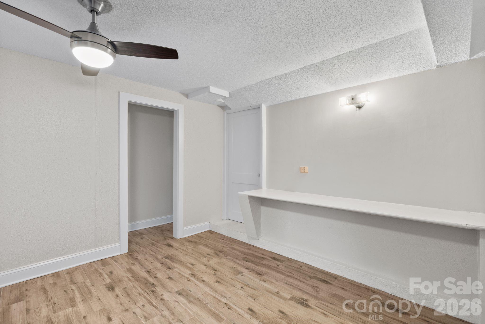 11 Von Ruck Court Property Photo 29