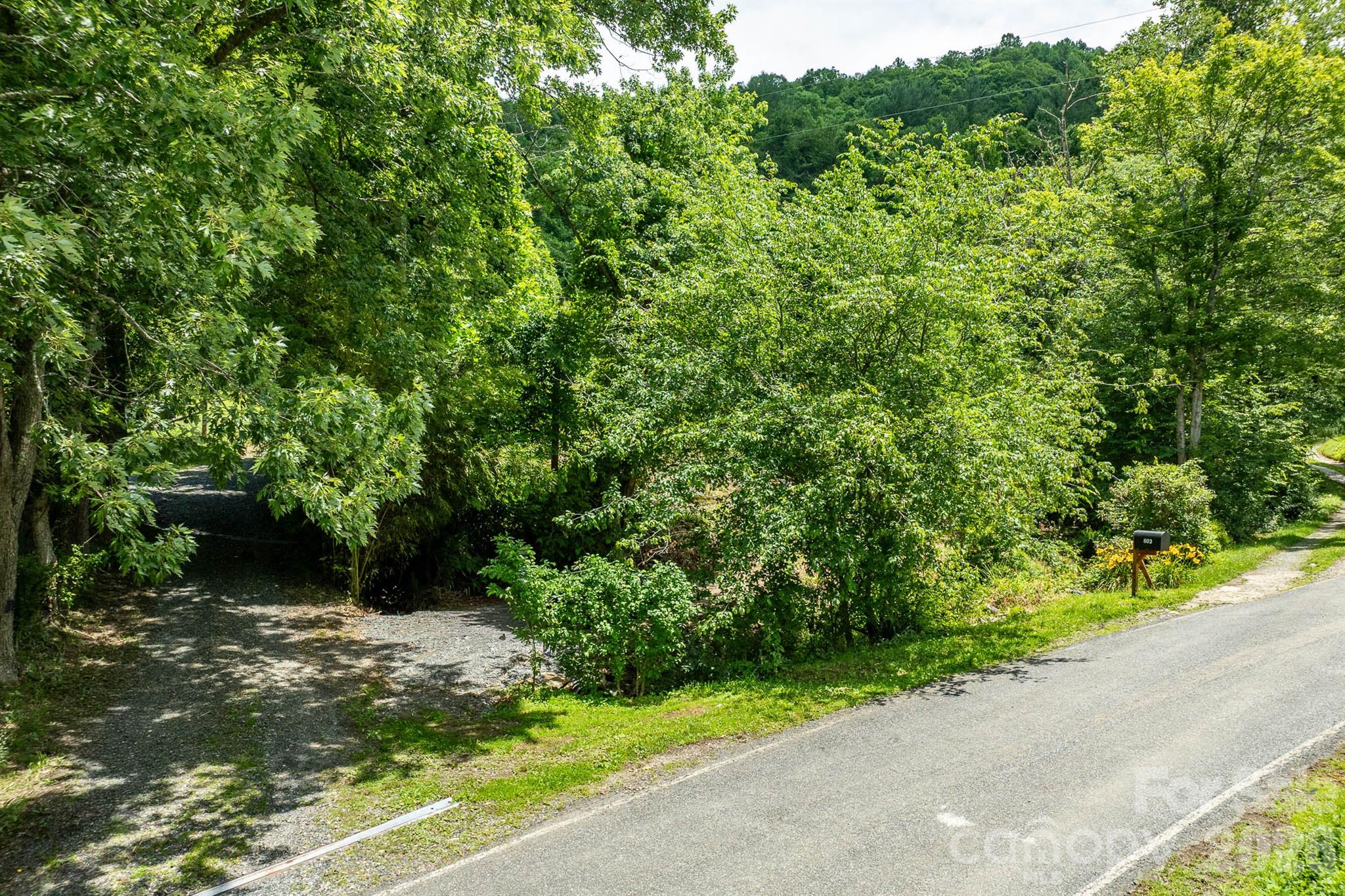 789 Jarrett Cove Road Property Photo 10