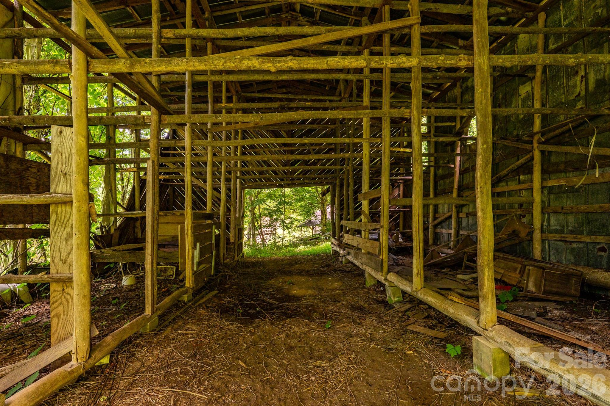 789 Jarrett Cove Road Property Photo 26