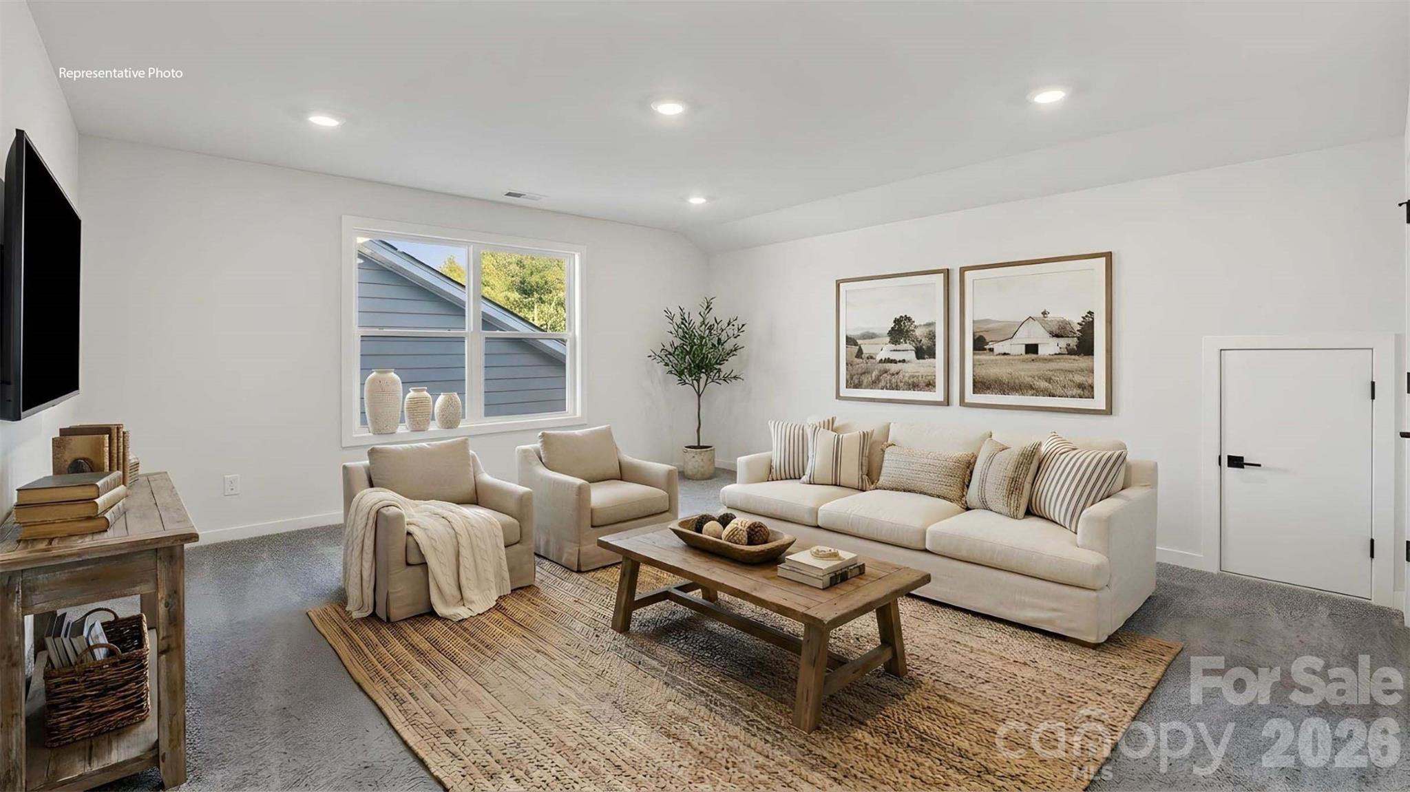 3248 Oberon Street Property Photo 20