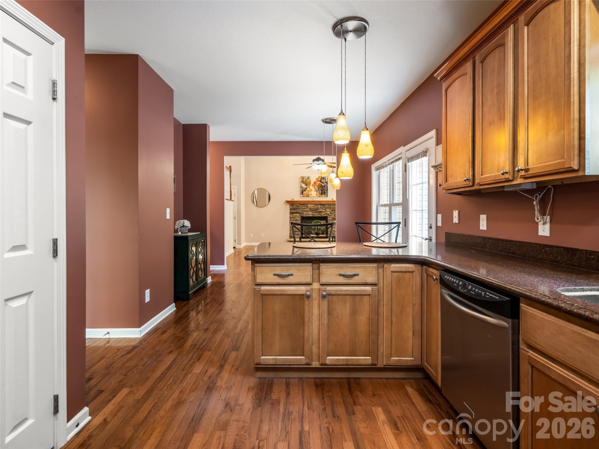 25 Driftstone Circle Property Photo 7