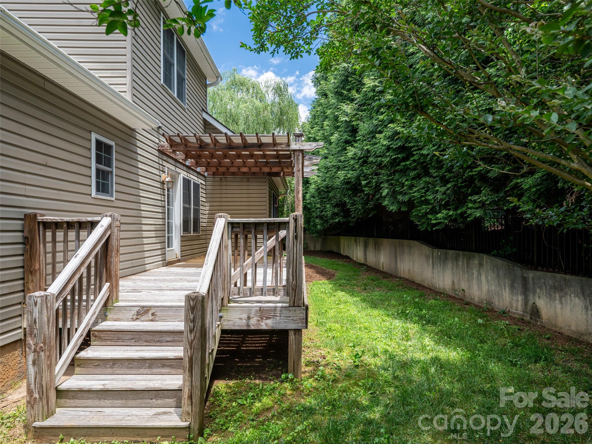 25 Driftstone Circle Property Photo 21