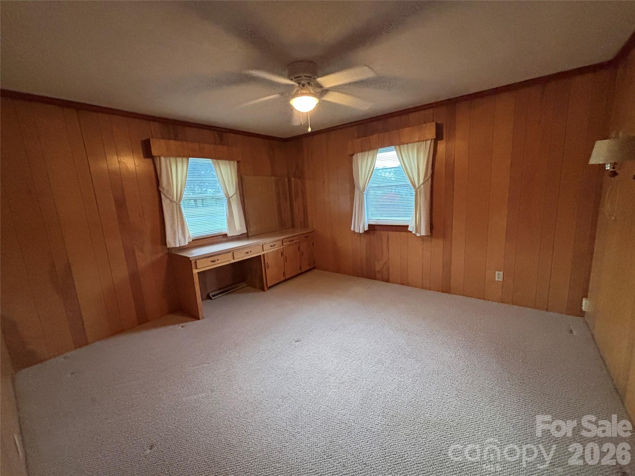 390 Airport Road Property Photo 27