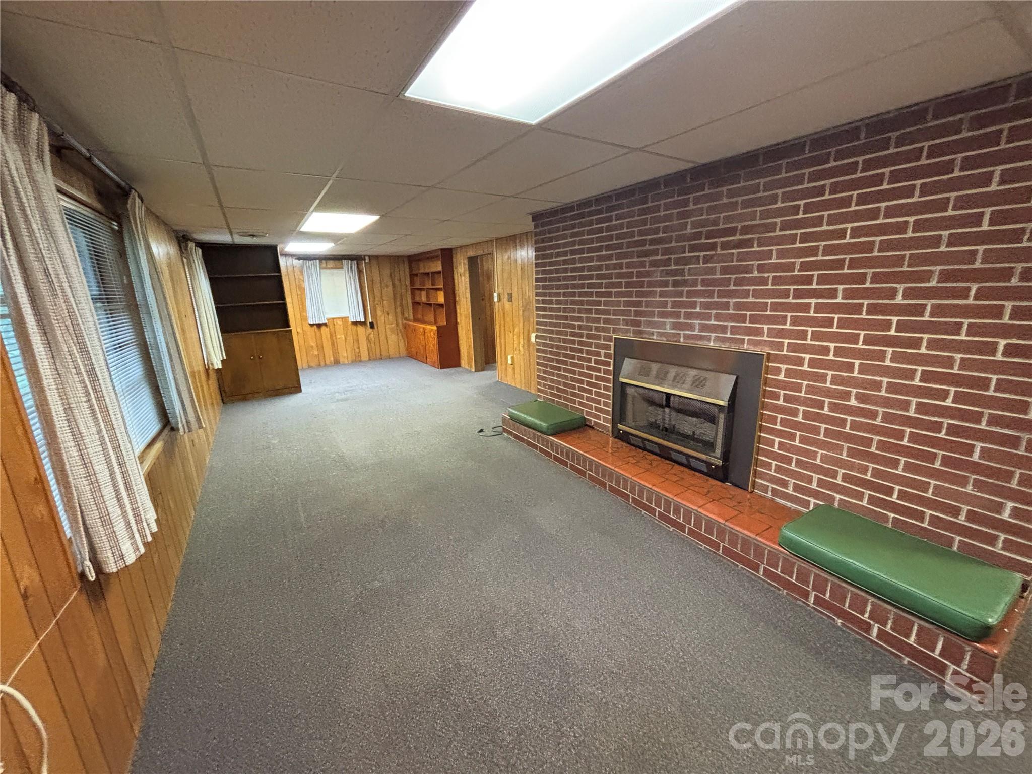 390 Airport Road Property Photo 34