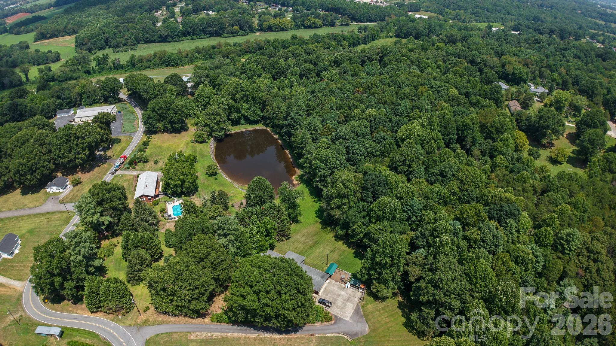 390 Airport Road Property Photo 45