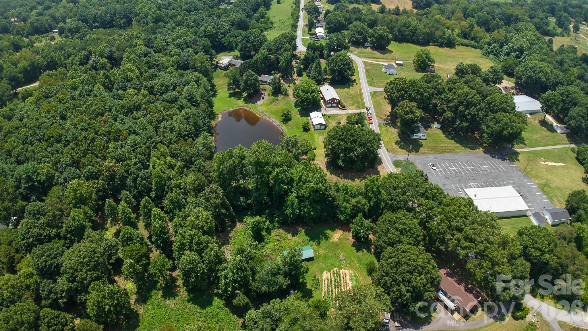 390 Airport Road Property Photo 47