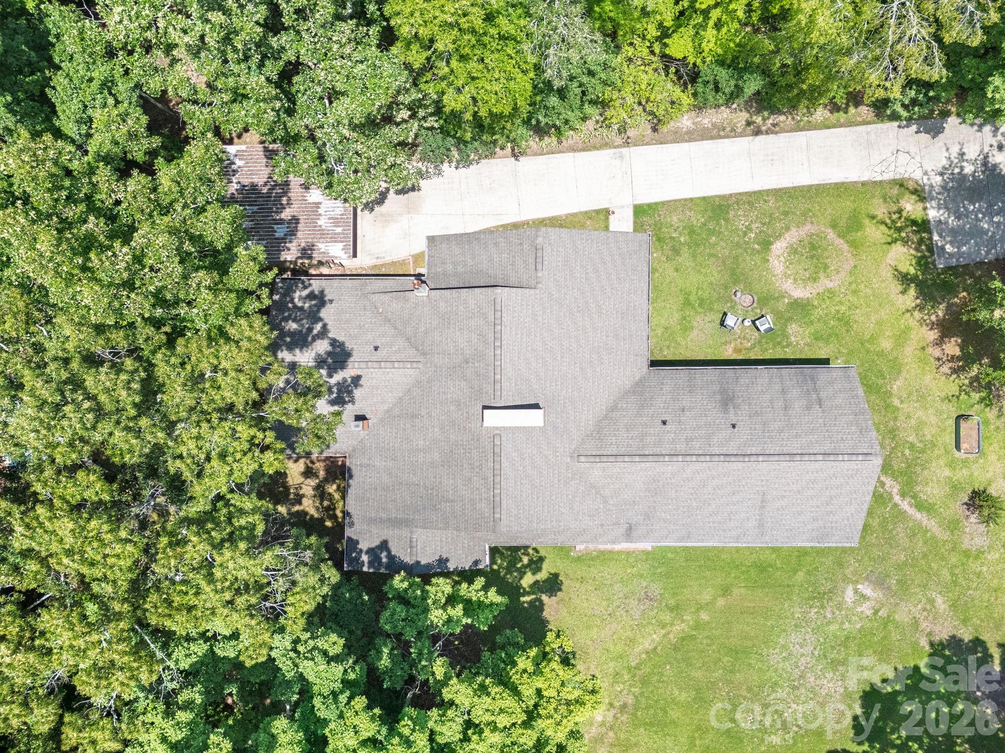 112 Crestwood Circle Property Photo 28