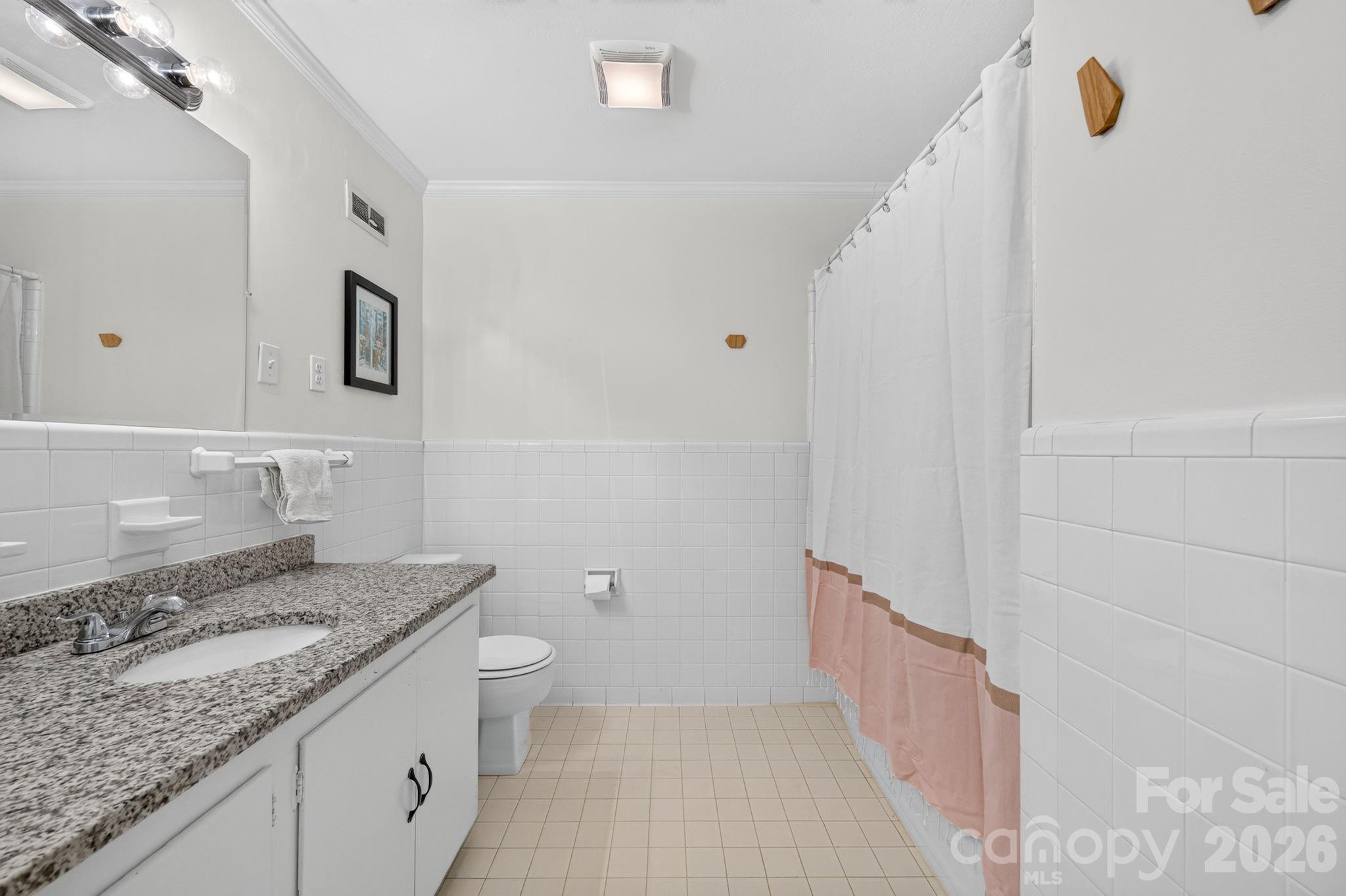 112 Crestwood Circle Property Photo 29