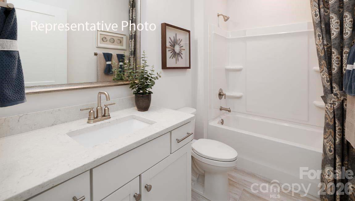 3252 Oberon Street Property Photo 20