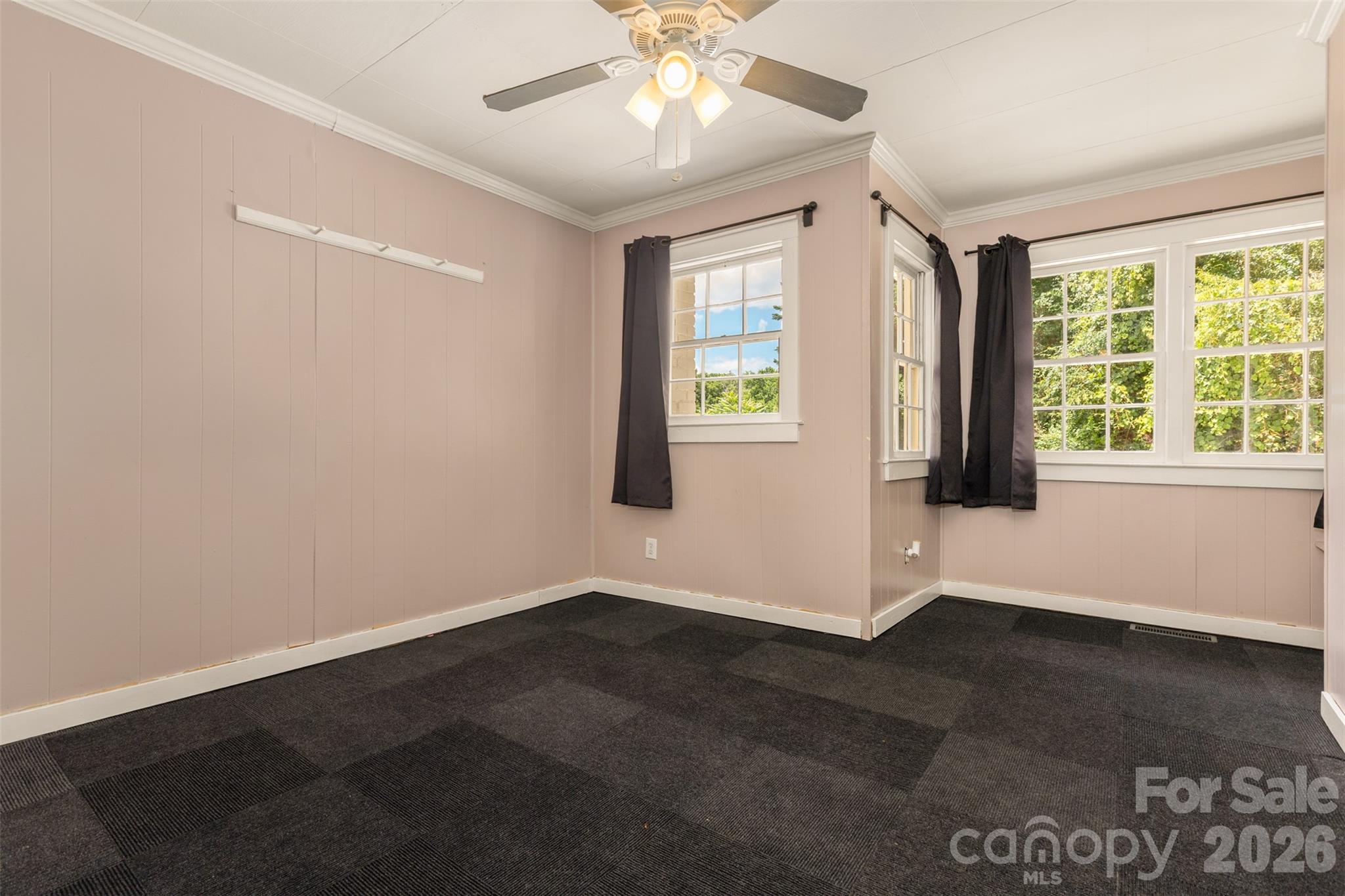 100 Cannon Drive Property Photo 27